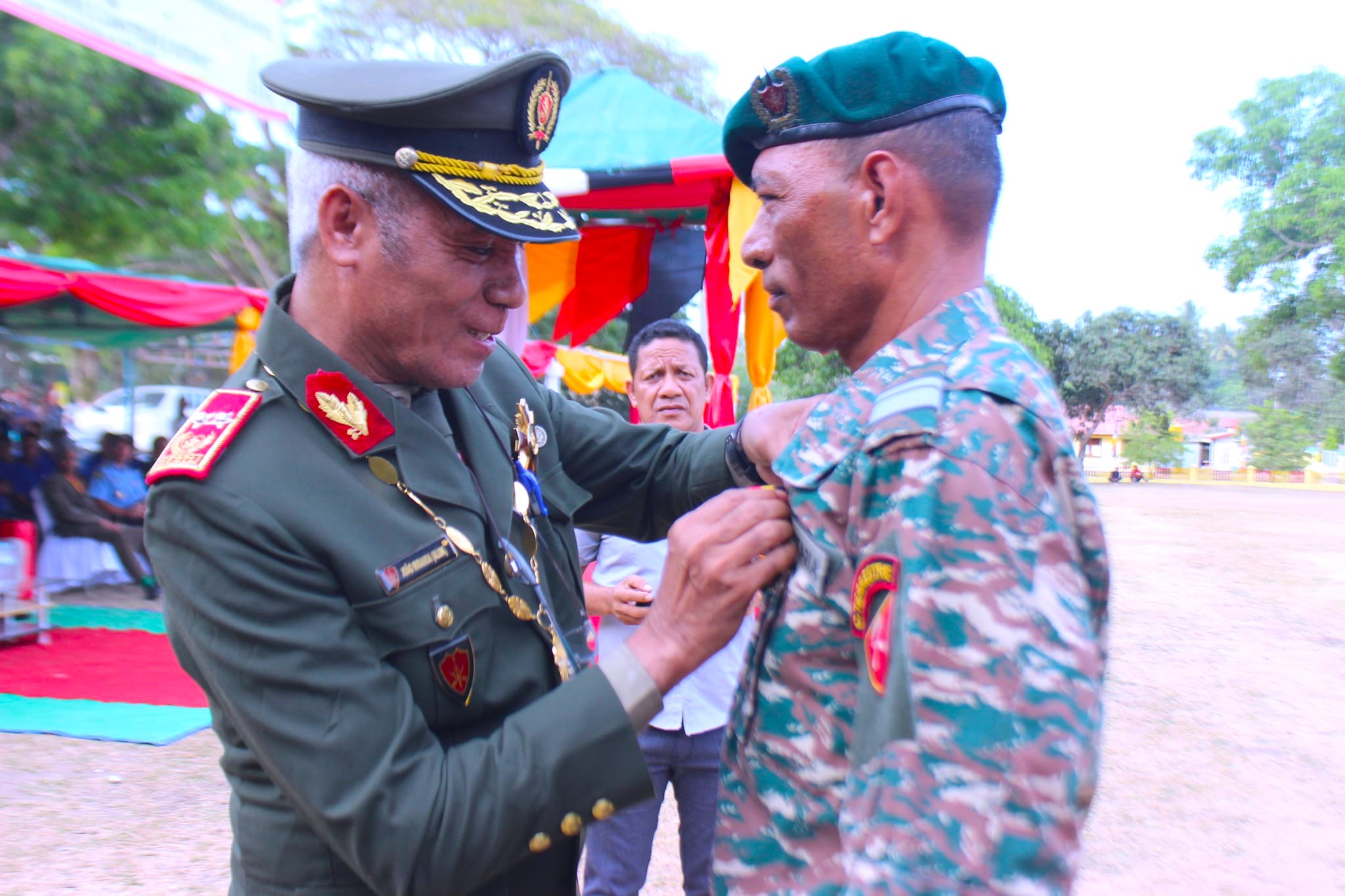 https://lautem.gov.tl/2023/11/28/serimonia-kondekorasaun-ordem-nicolau-lobato-ba-veterano-no-veterana-sira-hamutuk-nain-178-iha-munisipiu-lautem/